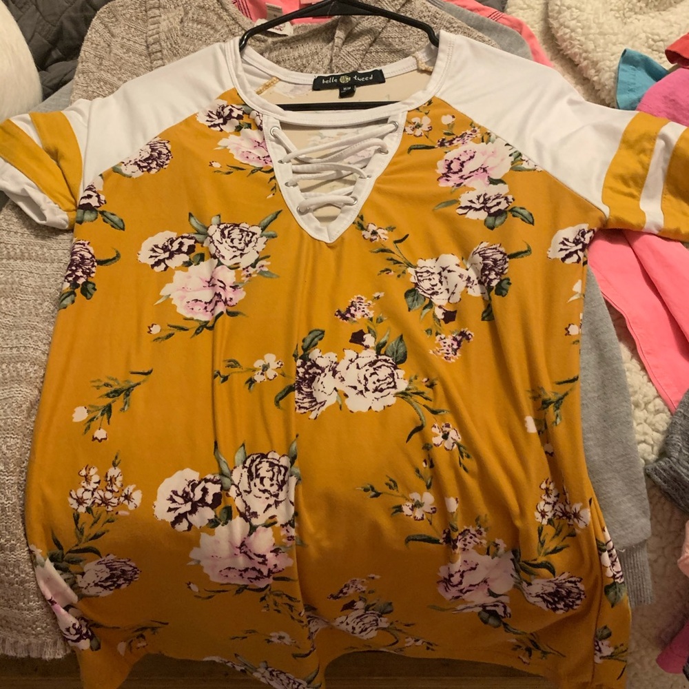 women’s t shirts